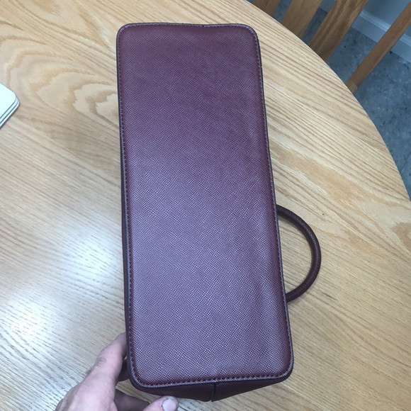 BURGUNDY MOSSIMO HANDBAG - Picture 7 of 8